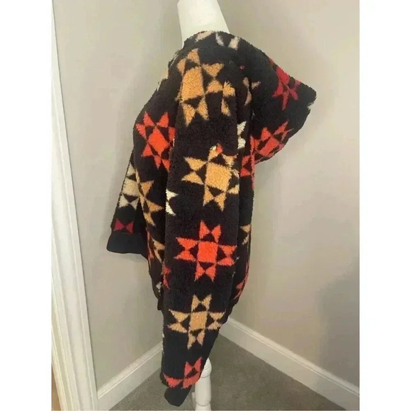 NWT Sonoma Women's Henley Sherpa Hoodie Jacket Multicolor Geometric Size M - Picture 3 of 5